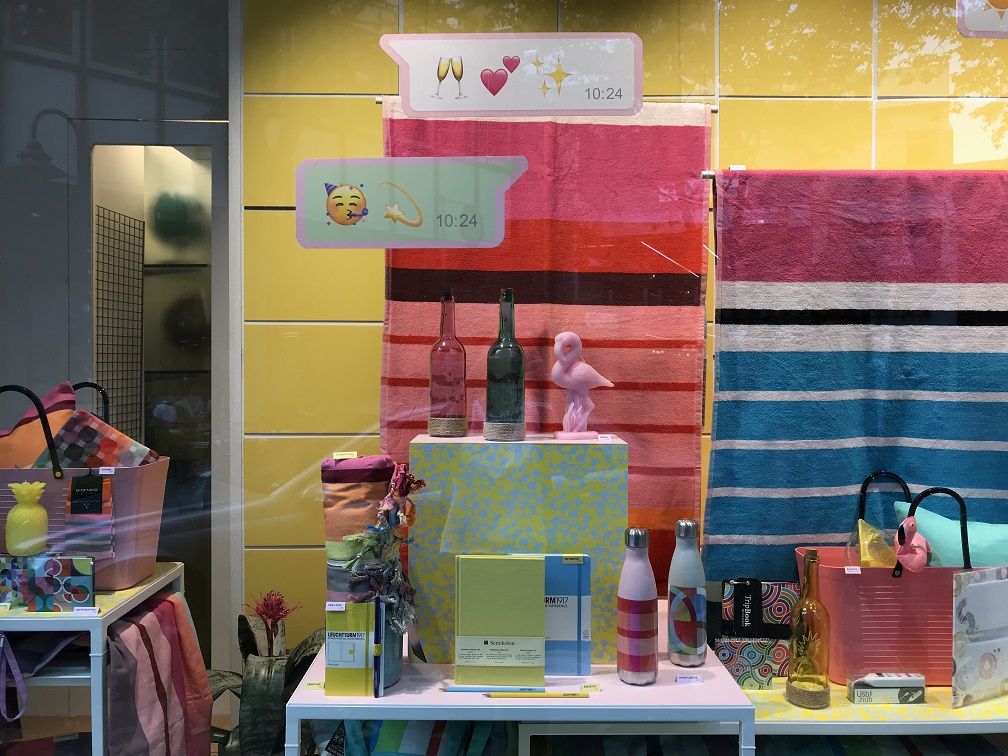Sommer_Schaufenster_PapierFischer_Karlsruhe
