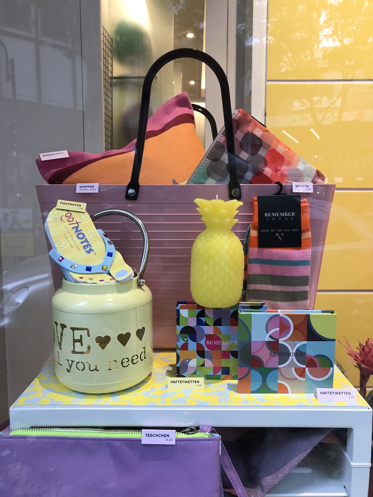 Sommer_Schaufenster_PapierFischer_Karlsruhe_3