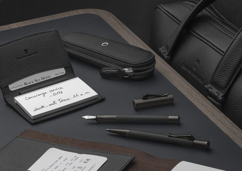 Graf von Faber-Castell Füllhalter Guilloche Black Edition